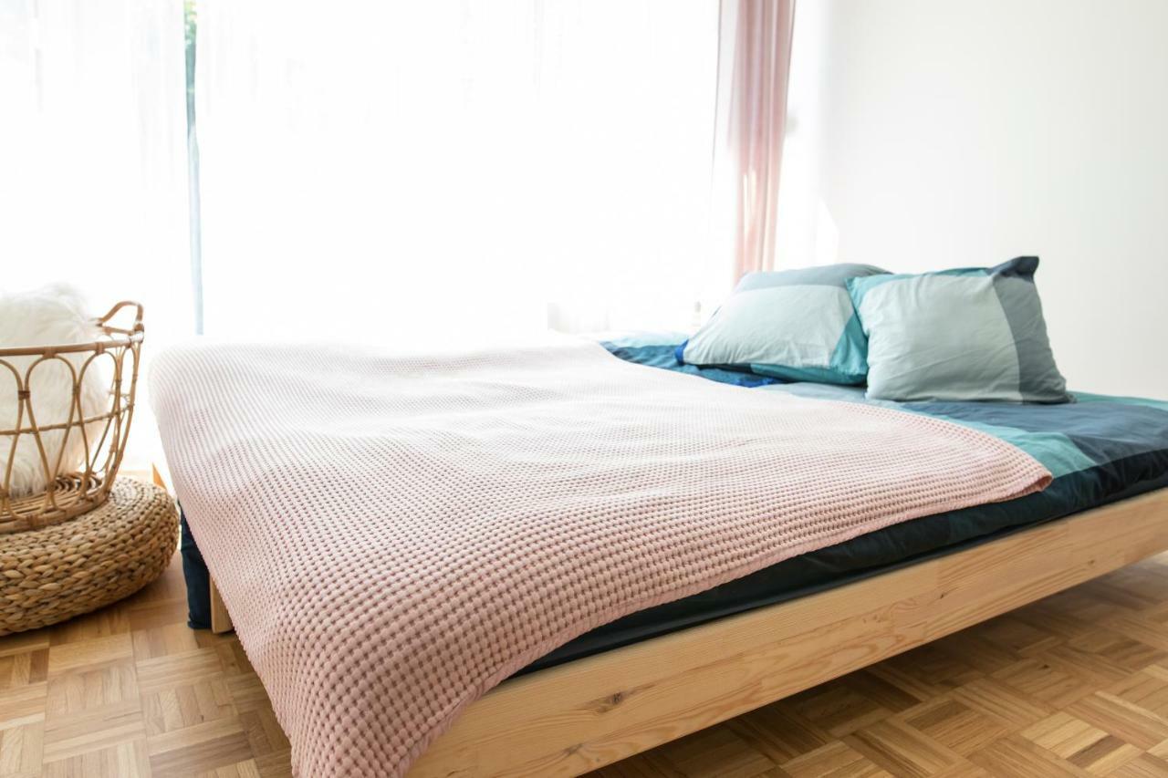 Family Apartment With Garden 류블랴나 외부 사진